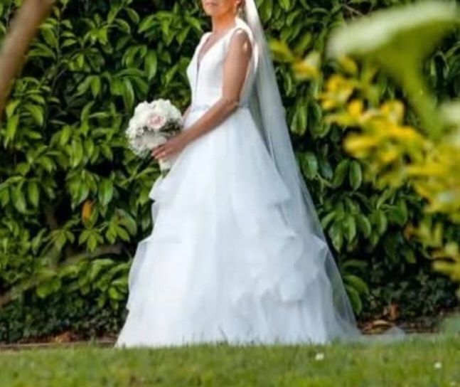 wedding dress