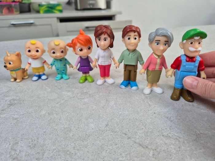 Cocomelon Bus and Cocomelon Family