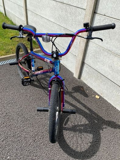Verve New Chrome BMX bike with 4 stunt pegs. 20inch Bike.
