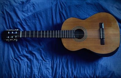 Admira Virtuoso Classical Guitar (Solid Cedar Top, Made in Spain) + Armrest