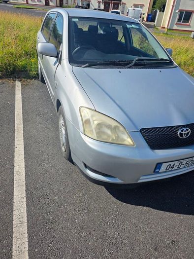2004 Toyota Corolla