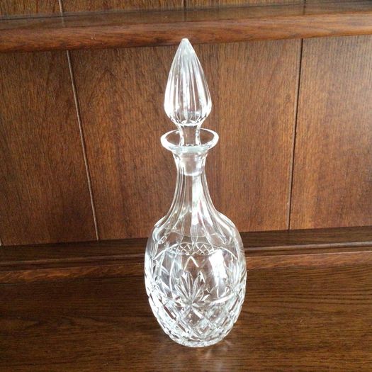 Cut glass Aynsley Crystal Decanter
