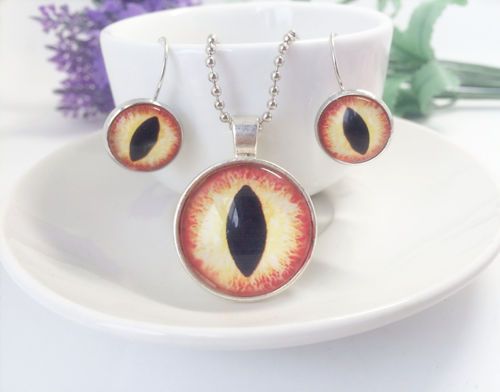 horror necklace and earring set