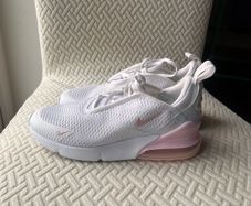 Nike 270s white and pink