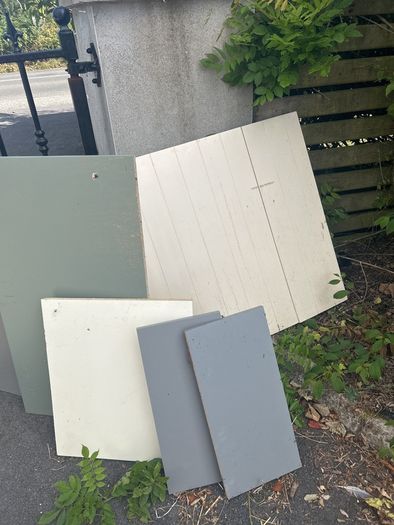 Fitted kitchen ends