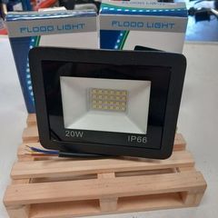 2 pcs x 20 Watt Spot Light LED Brand New in Box.