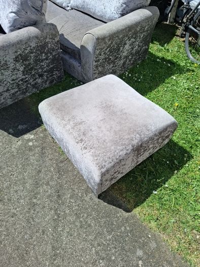 Free Sofas