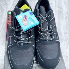 safety shoes