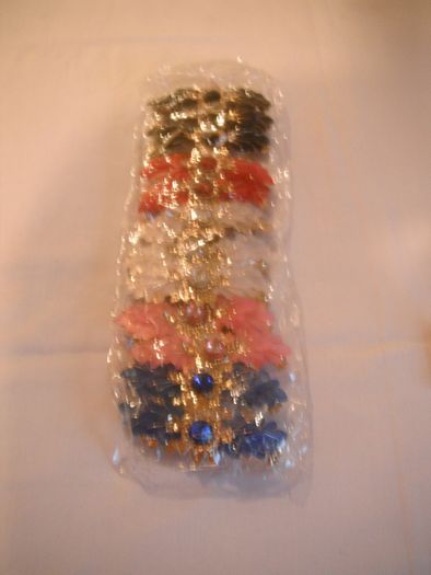 Decorative Hair Clips x 12 for Sale