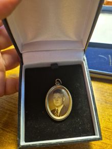 Antique Photo Locket with Engravement. WW1 Militaria