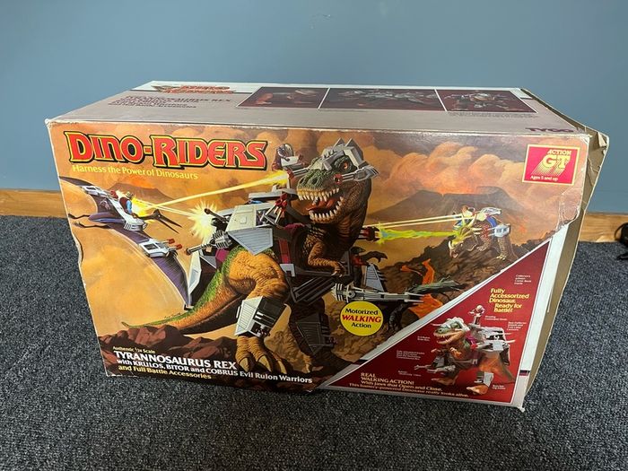 Dino Riders Tyrannosaurus Rex in box Working near complete