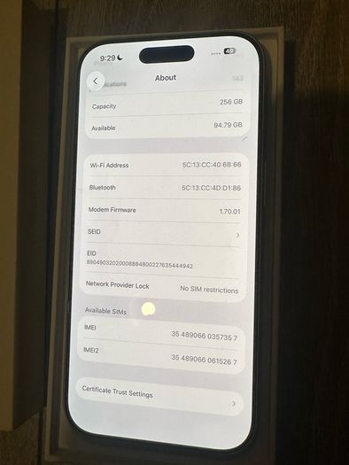 IPhone 17 pro 256GB Silver As New. Unlocked