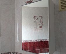 Bathroom cabinet