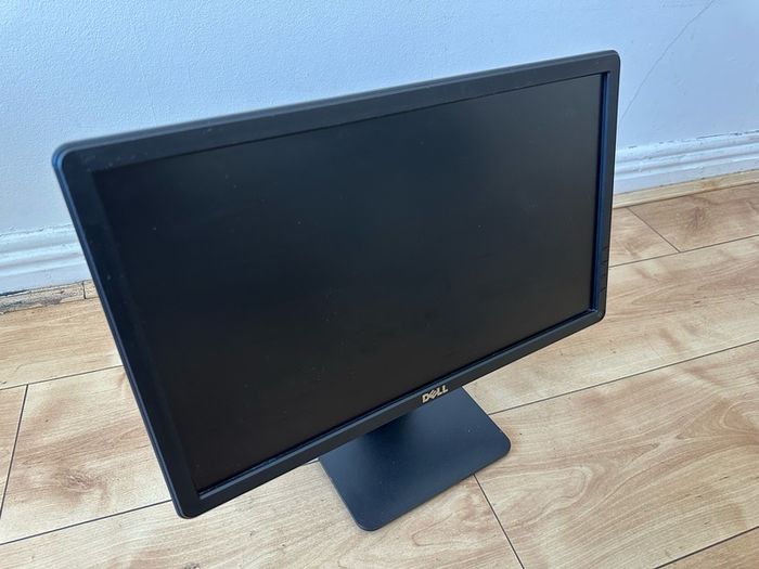 Dell LCD Monitor/ Computer Screen