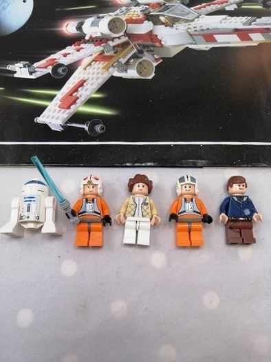 LEGO Star Wars: X-WING FIGHTER (6212) complete with Manual & 5 Mini Figures