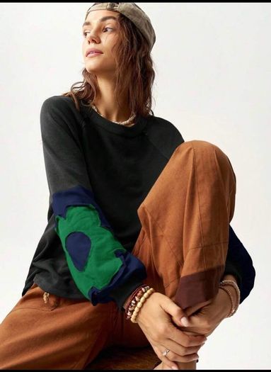 Fab Bohemela Black Sweatshirt Size XL