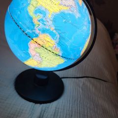 Light up globe