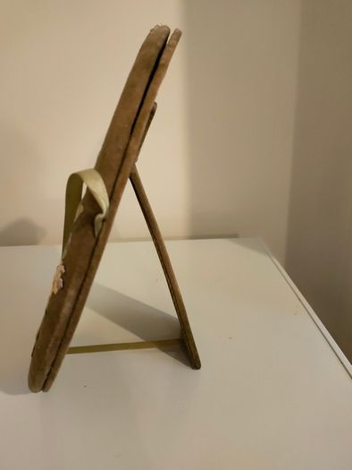 Antique/Vintage French frame.