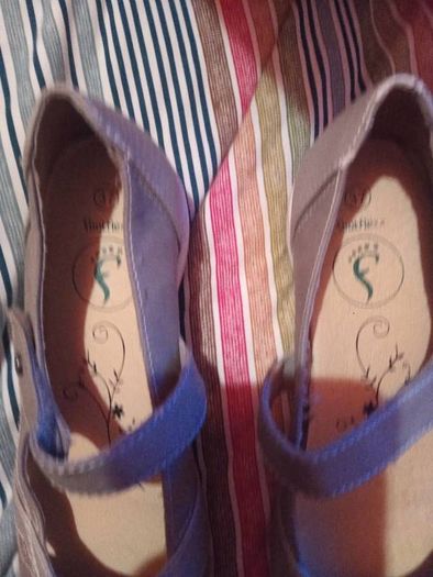 footflexx beige shoes, size 37