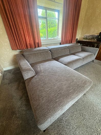 Large Grey L-Shaped Sofa with Chaise Excellent Condition