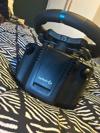 Logitech G29 Steering Wheels And Pedals Set