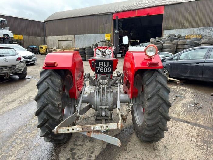 1970 Massey Ferguson 165