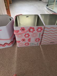 3 Empty large tins