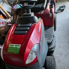 Castelgarden XDC 140 ride on petrol lawnmower tractor ENGINE NEEDS SERVICE