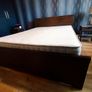 King size bed Image 3