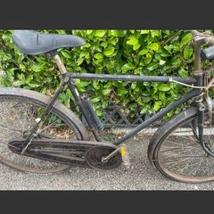 Beautiful men's vintage high Nellie