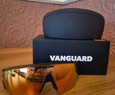 Oakley Meta Vanguard AI smart glasses perfect condition.