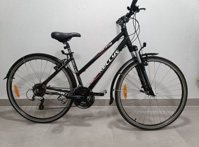 Kelly's ladies bike size M in new condition.