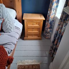 Night stands