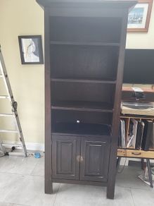 Display book shelves