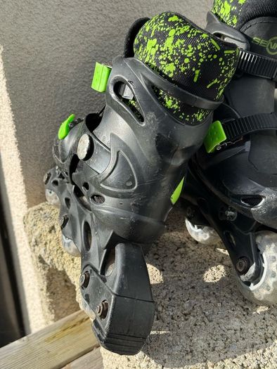 Kids rollerblades