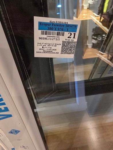 Brand new 3 glaze window