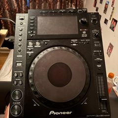 CDJ 900 Nexus (selling x1)