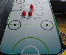 Air Hockey Table