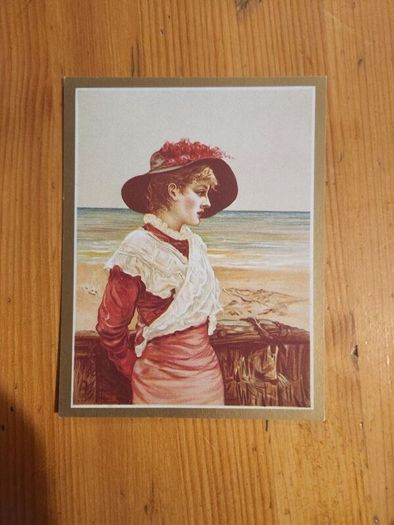 Beautiful Set Of 25 Reproduction  Vicorian Greeting Cards Of The Period 1860-1890 In Presentation Box. In Very Good Condition.