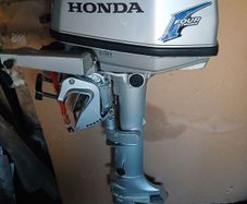 Honda longshaft outboard  5 hp
