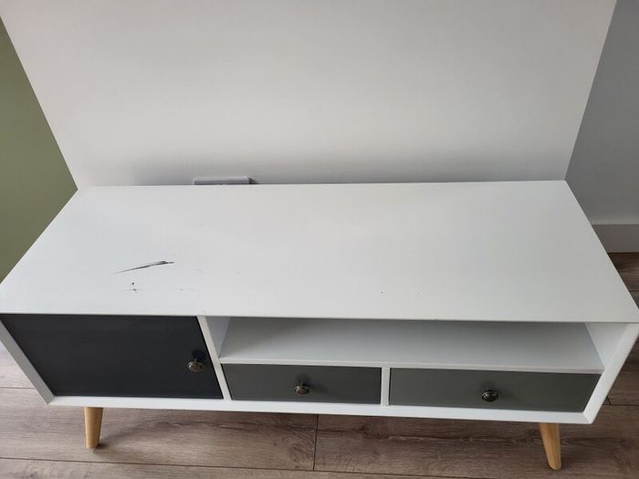 TV Unit