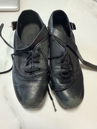Irish dancing heavy shoes size 13