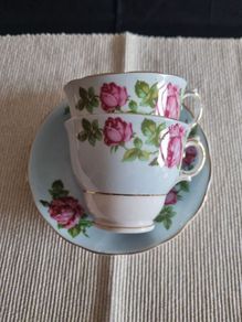Vintage Colclough cups&saucers set