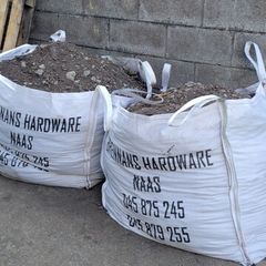 topsoil (unscreened)