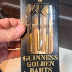 Guinness set of Golden Darts