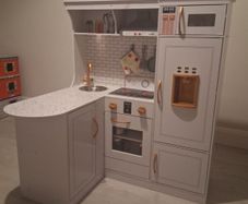 Little Chef Modern Deluxe Wooden Kitchen and Breakfast Bar