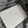 iPad 10th gen, Magic Keyboard Folio and Apple Pencil Image 8