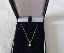 9ct pendant