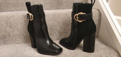 Boots Reduced Really Beautiful Boots. BIG CLEAROUT, MAKE AN OFFER