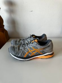 Asics trainers